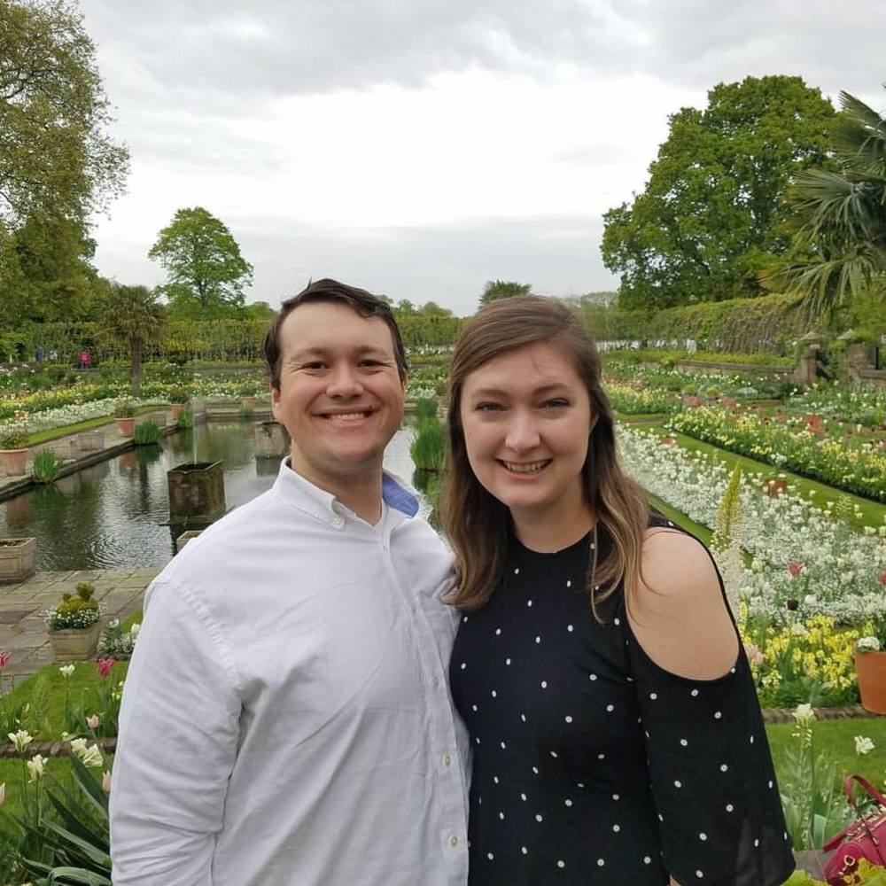 Meet your Posher, Abigail